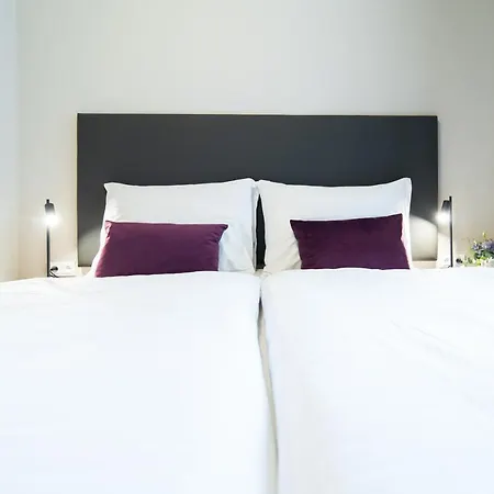 Karl By Zeitraum Aparthotel Prague