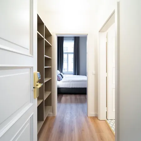 Apartmanhotel Karl By Zeitraum 4*