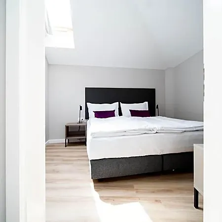 Aparthotel Karl By Zeitraum 4*
