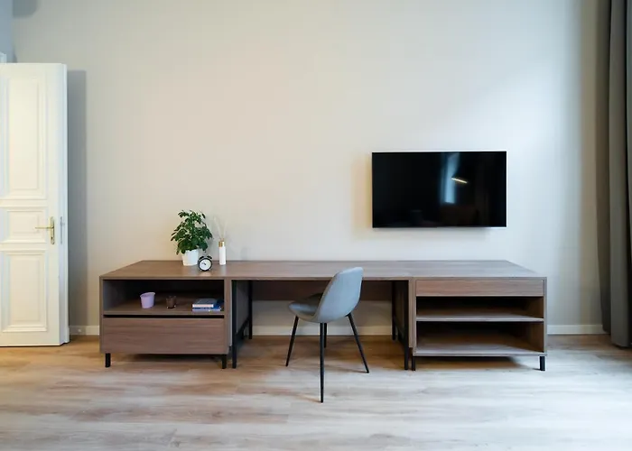 Karl By Zeitraum Aparthotel 4*