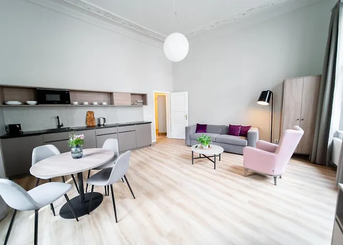 Aparthotel Karl By Zeitraum