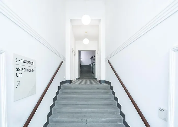 Aparthotel Karl By Zeitraum