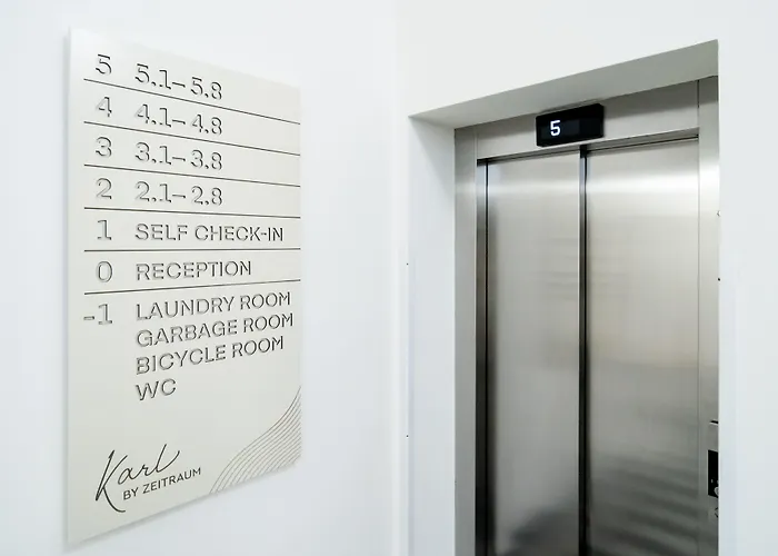 Karl By Zeitraum Aparthotel